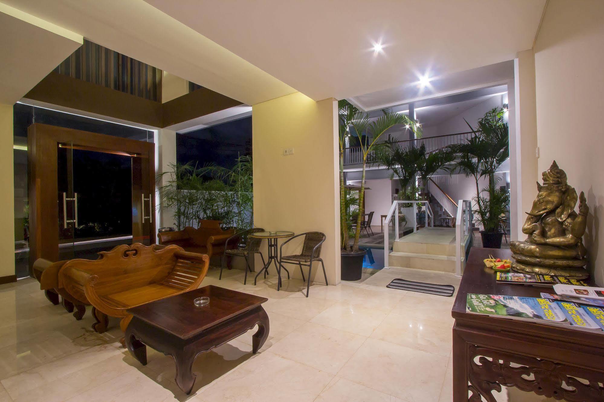 M Suite Bali Seminyak Extérieur photo